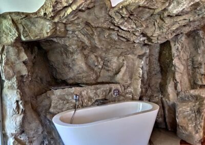 Kunstfelsen - Badezimmer - Wanne